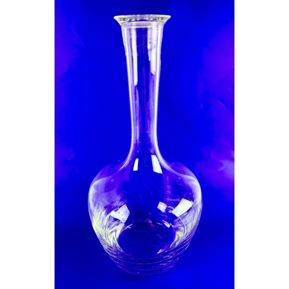Vintage Wine Decanter 12” Clear Glass Carafe Vase Thick Base MCM Shapely - Picture 2 of 14